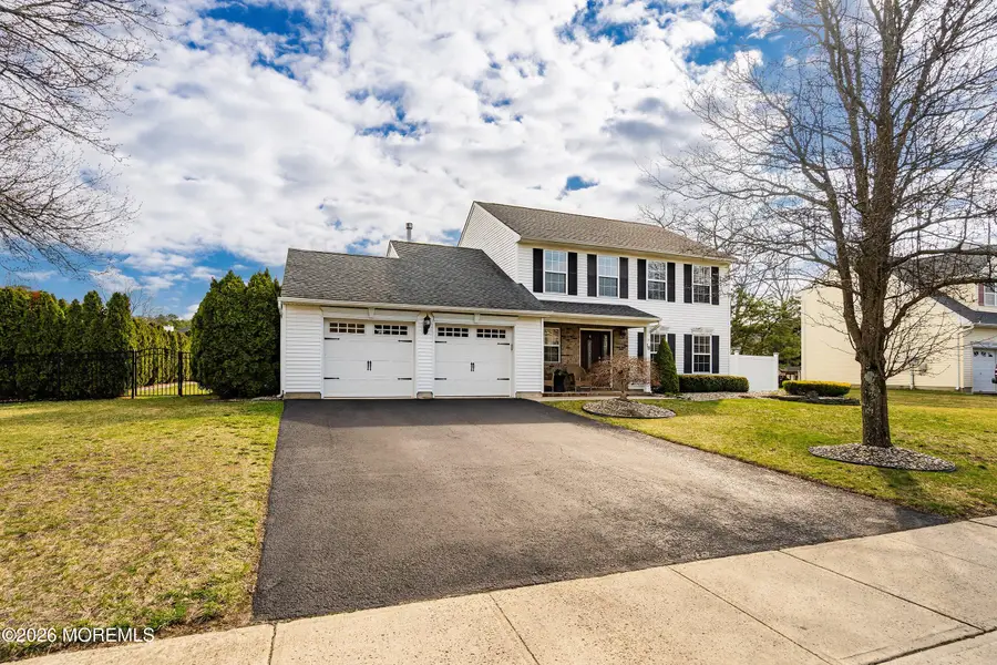 18 Carrie Drive, Howell, NJ 07731 - #2