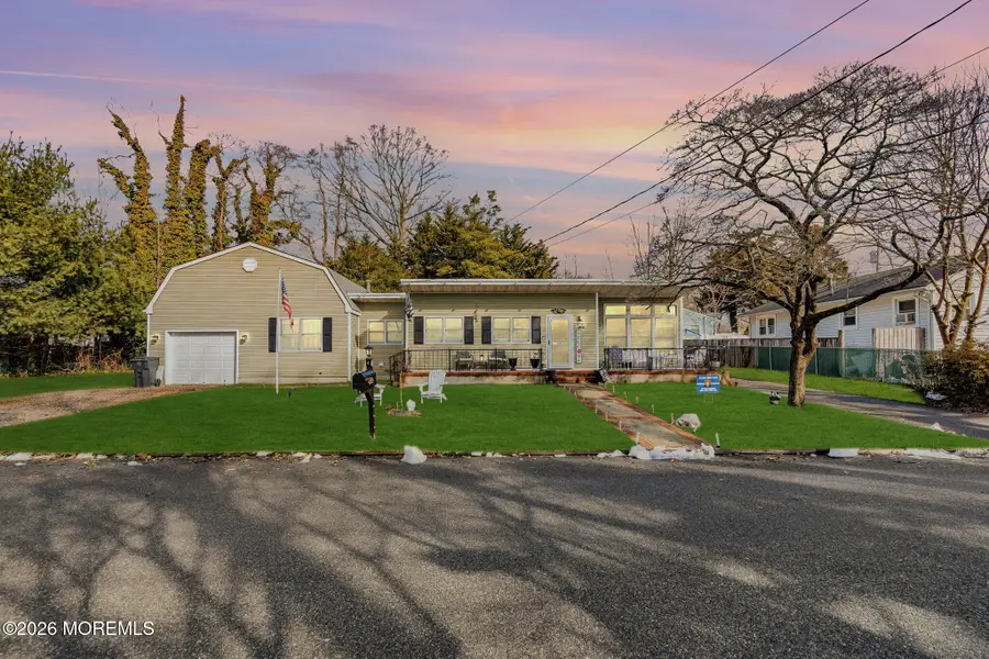 4 Spring Street, Toms River, NJ 08753 - #2