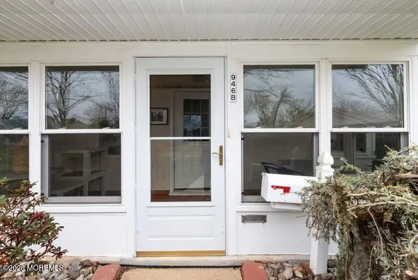 946 Aberdeen Drive #B, Lakewood, NJ 08701