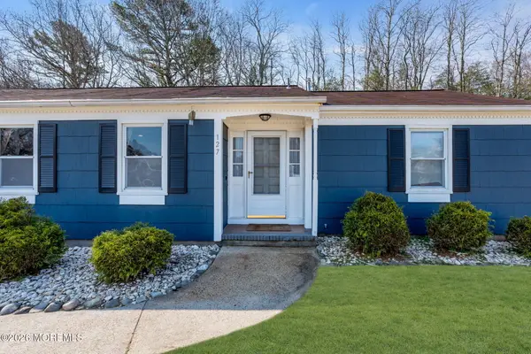 127 Driftwood Lane, Lanoka Harbor, NJ 08734