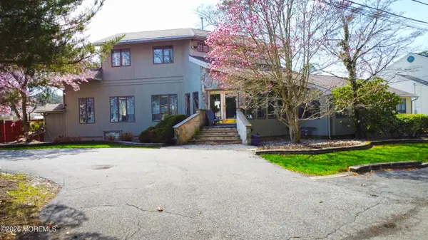 217 Lenape Trail, Forked River, NJ 08731