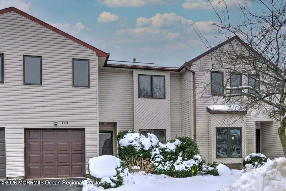 123 Tangerine Drive, Marlboro, NJ 07746 - #1
