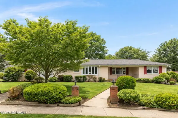 1 Riverview Avenue, Rumson, NJ 07760