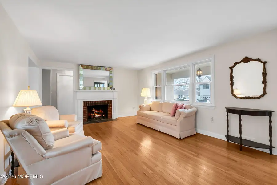 1 Riverview Avenue, Rumson, NJ 07760 - #3