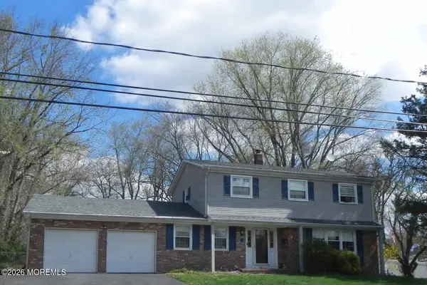 4 Westbrook Road, Howell, NJ 07731