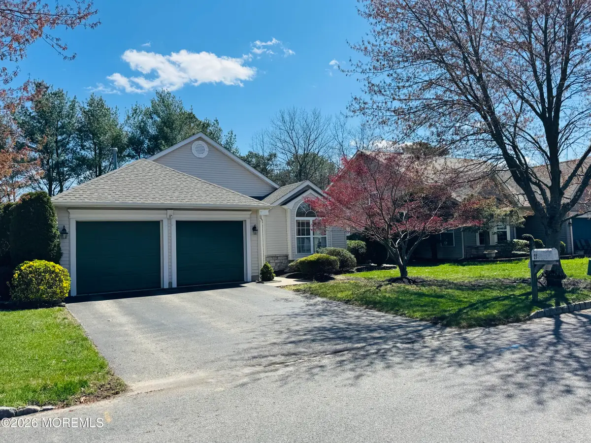 27 Rosewood Drive, Lakewood, NJ 08701 - #1