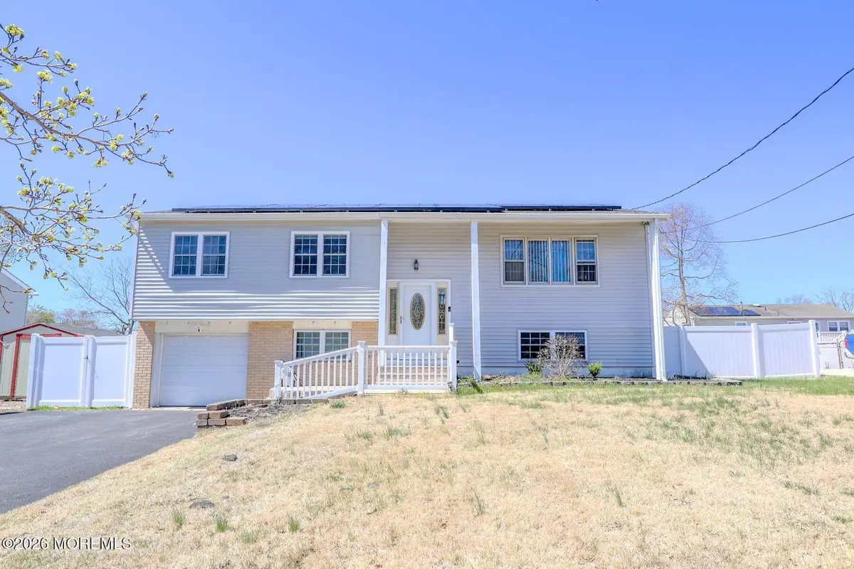 546 Vaughn Avenue, Toms River, NJ 08753 - #1