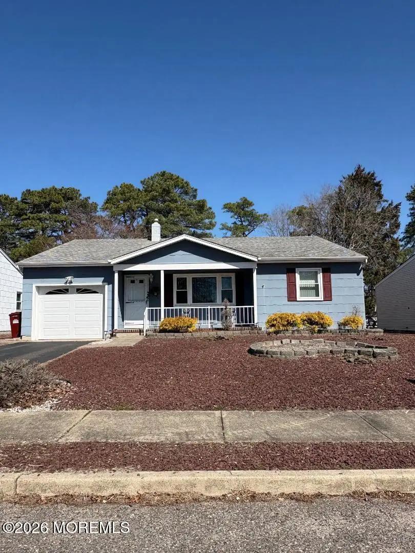 28 Caldwell Drive, Toms River, NJ 08757 - #1