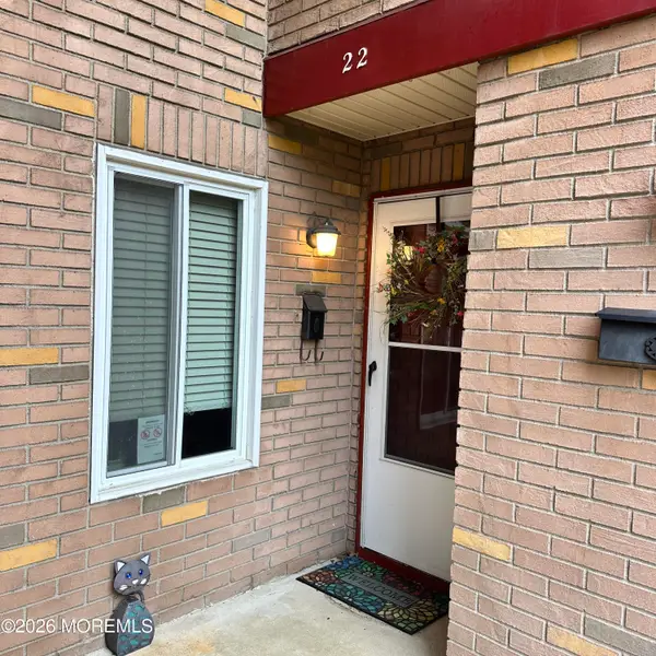 22 Newport Court #210, Brick, NJ 08724