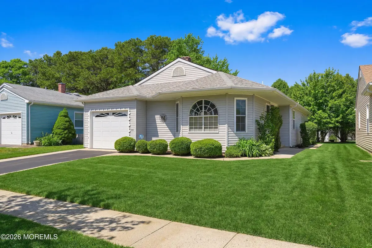 35 Noranda Street, Toms River, NJ 08757 - #1