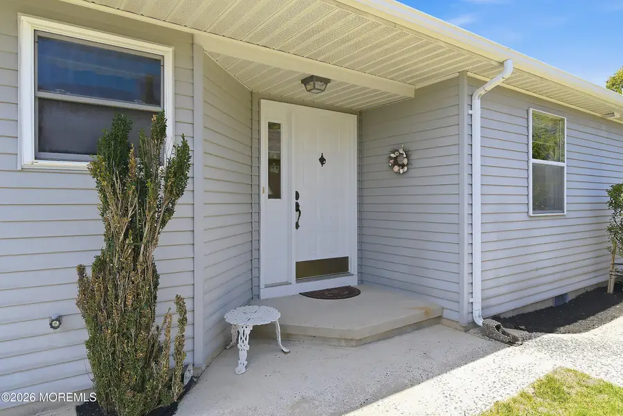 35 Noranda Street, Toms River, NJ 08757 - #3