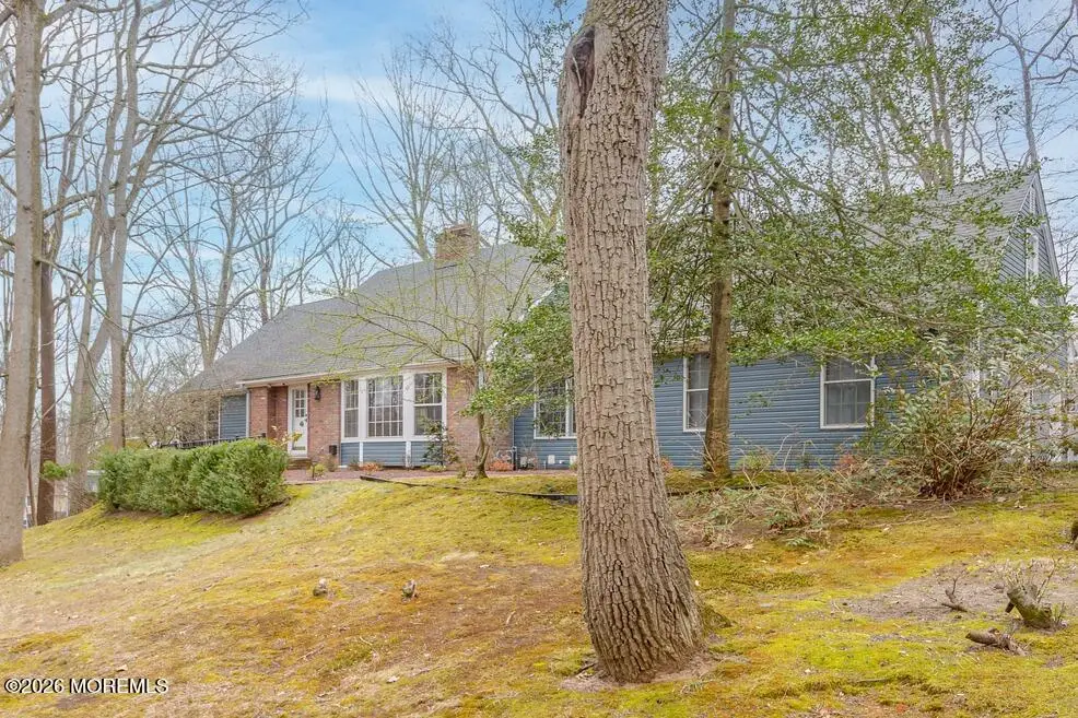 25 Dellwood Court, Middletown, NJ 07748 - #1