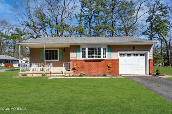 13 Michigan Avenue, Whiting, NJ 08759