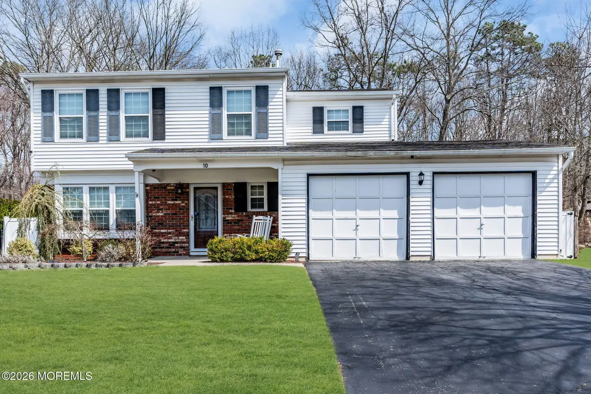 10 Honeysuckle Way, Howell, NJ 07731 - #1