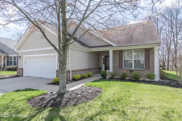 3 Doral Way, Neptune Township, NJ 07753