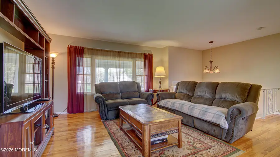 11 Sheffield Drive, Manalapan, NJ 07726 - #2