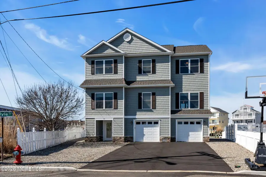 42 Carlyle Drive, Bayville, NJ 08721 - #2