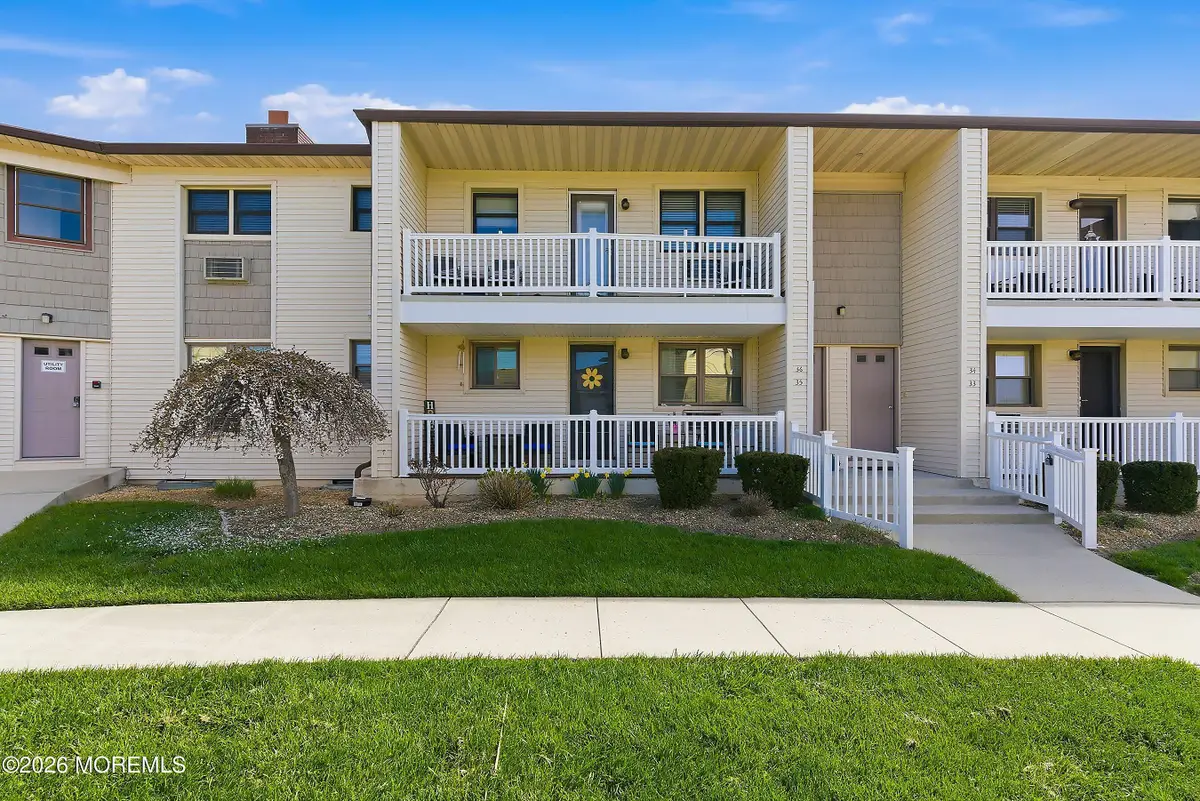 35 Wharfside Drive, Monmouth Beach, NJ 07750 - #1