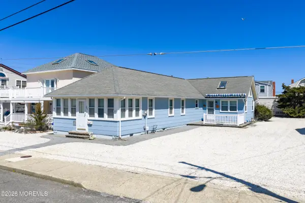 111 22nd Street, Ship Bottom, NJ 08008