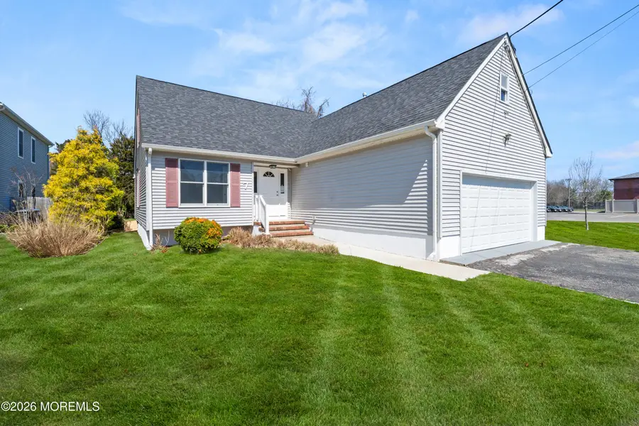 7 Lake Avenue, Island Heights, NJ 08732 - #2