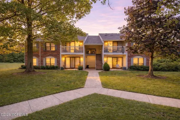 71 Crabapple Lane #266, Franklin Twp, NJ 08823