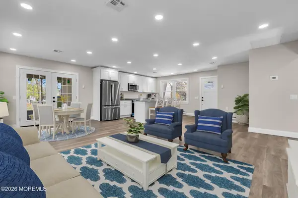 46 Norwalk Avenue, Whiting, NJ 08759