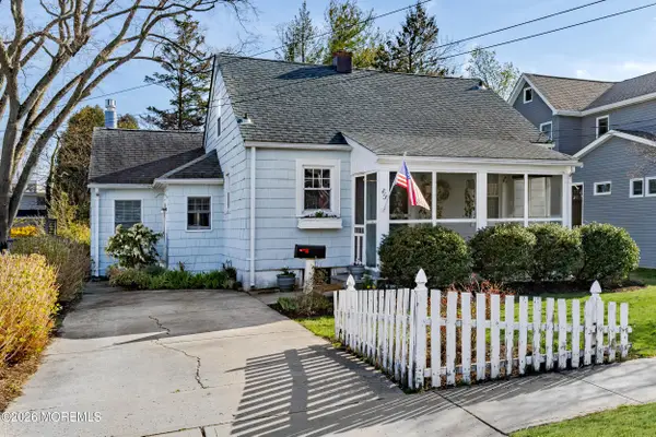 813 Ocean Road, Spring Lake Heights, NJ 07762