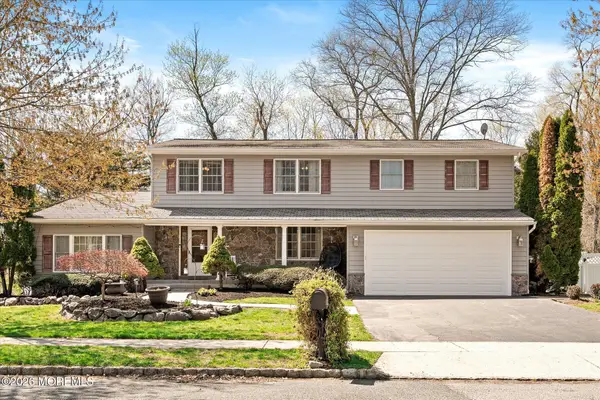 4 Twain Drive, Allentown, NJ 08501