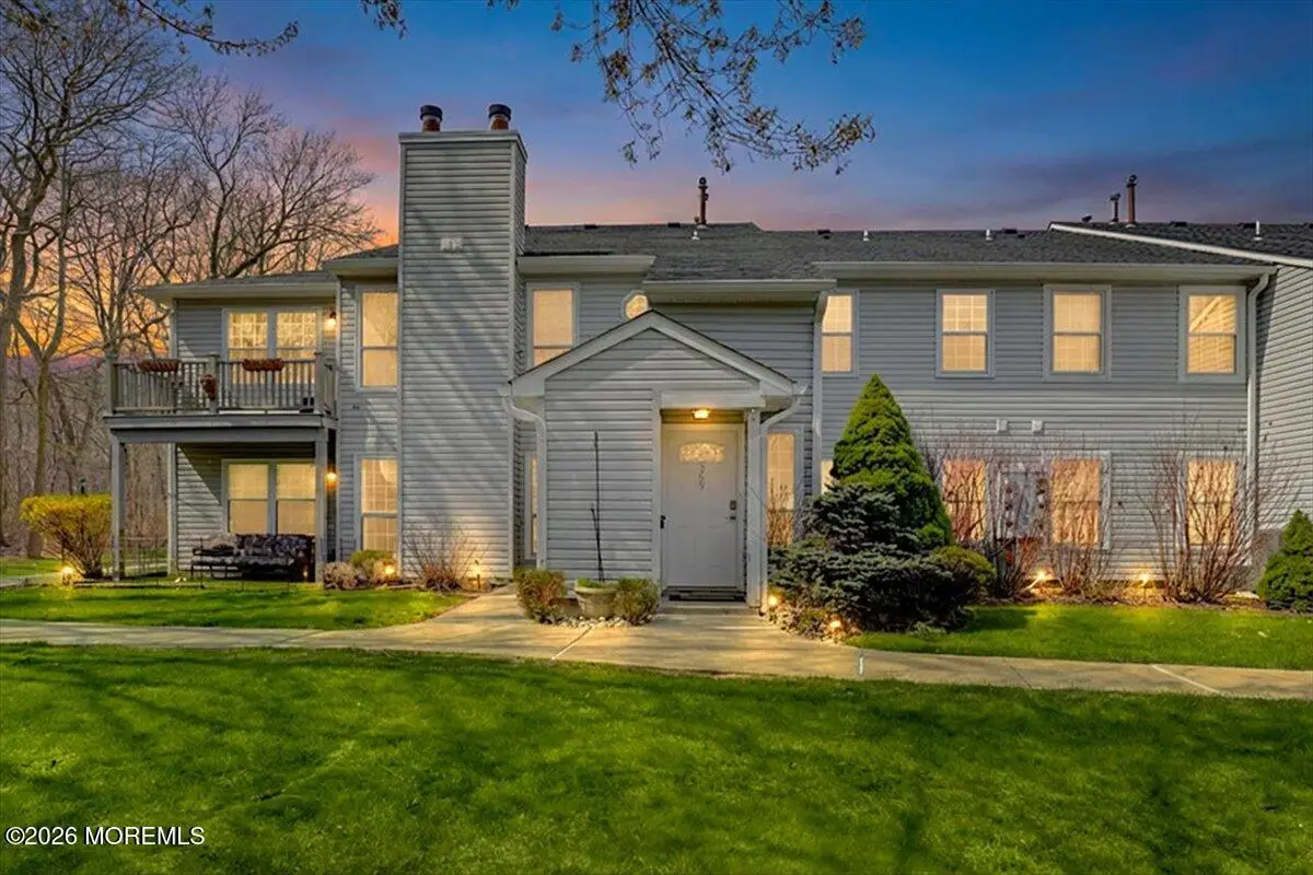 369 Yorkshire Place, Morganville, NJ 07751 - #1