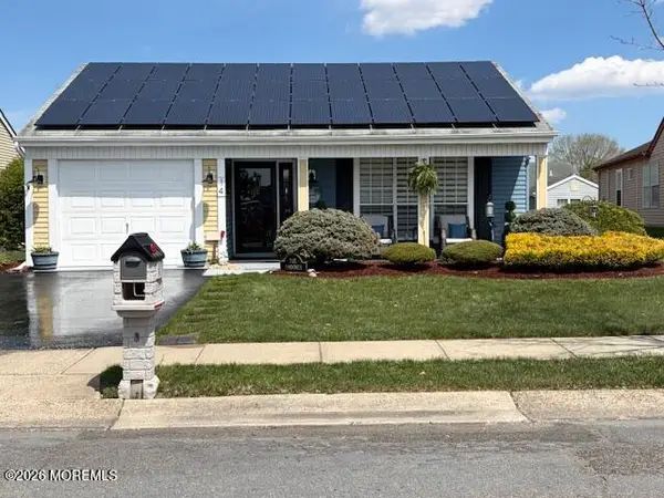 14 Harrow Place, Manchester, NJ 08759