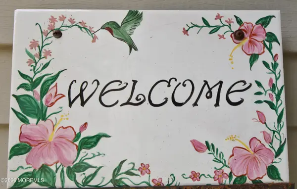 2337 Ashfield Court, Toms River, NJ 08755