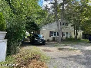 403 Glenn Road #401, Jackson, NJ 08527