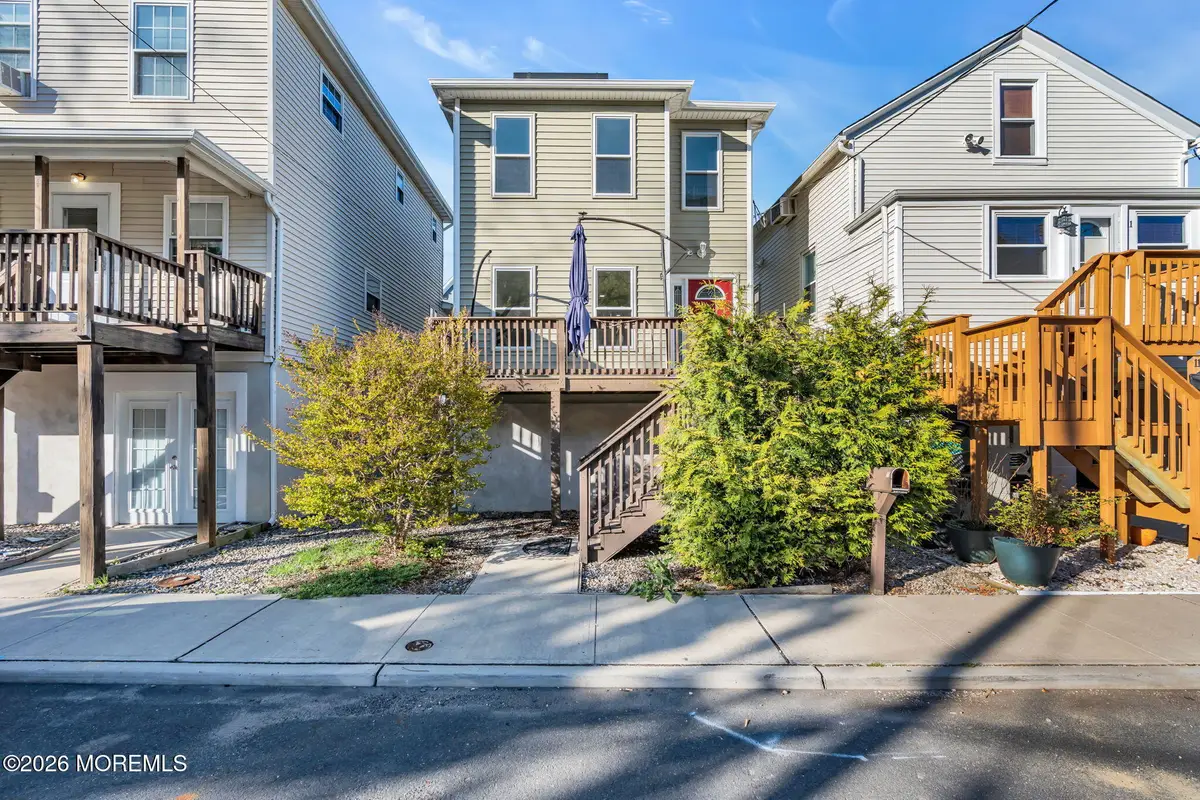 13 Locust Street, Highlands, NJ 07732 - #1