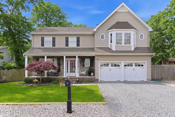 335 Iroquois Drive, Brick, NJ 08724