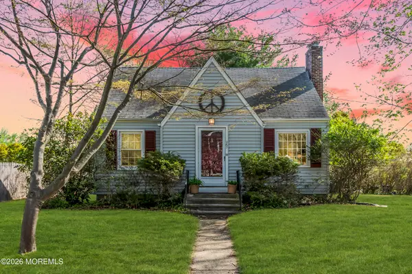 267 Dartmouth Avenue, Fair Haven, NJ 07704