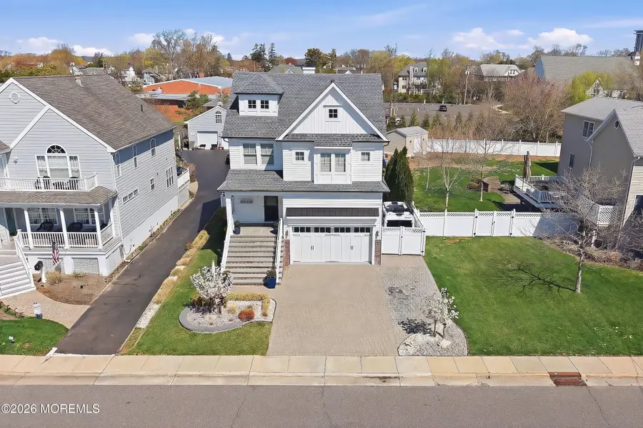 9 Griffin Street, Monmouth Beach, NJ 07750 - #2