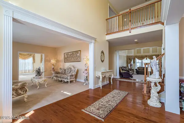 1842 Charlton Circle, Toms River, NJ 08755