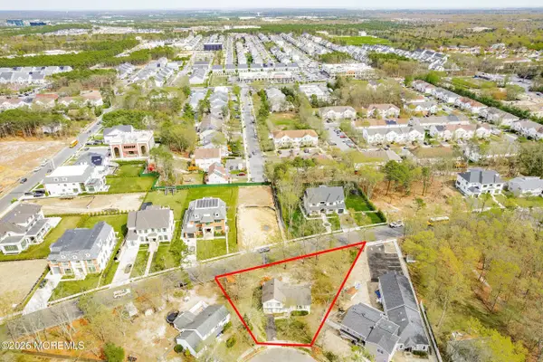 937 Princewood Avenue, Lakewood, NJ 08701