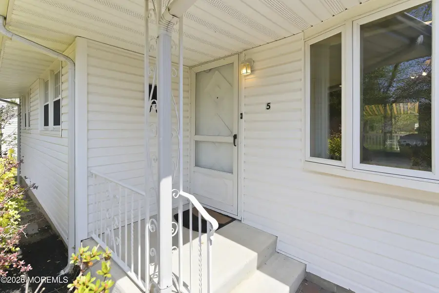 5 Lone Oak Road, Middletown, NJ 07748 - #3