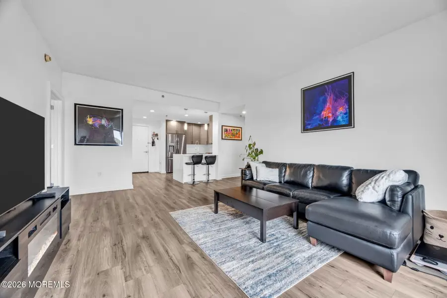 1 Carriage City Plaza #1620, Rahway, NJ 07065 - #2