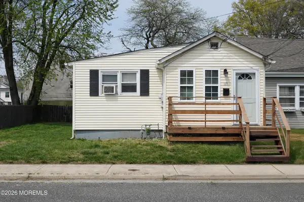 137 Maple Avenue, Keansburg, NJ 07734