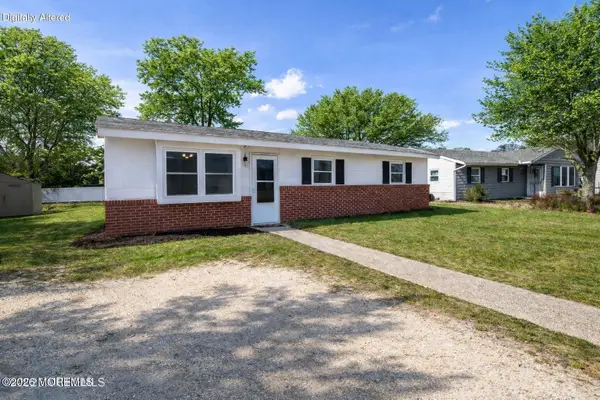 205 11th Street, Barnegat, NJ 08005
