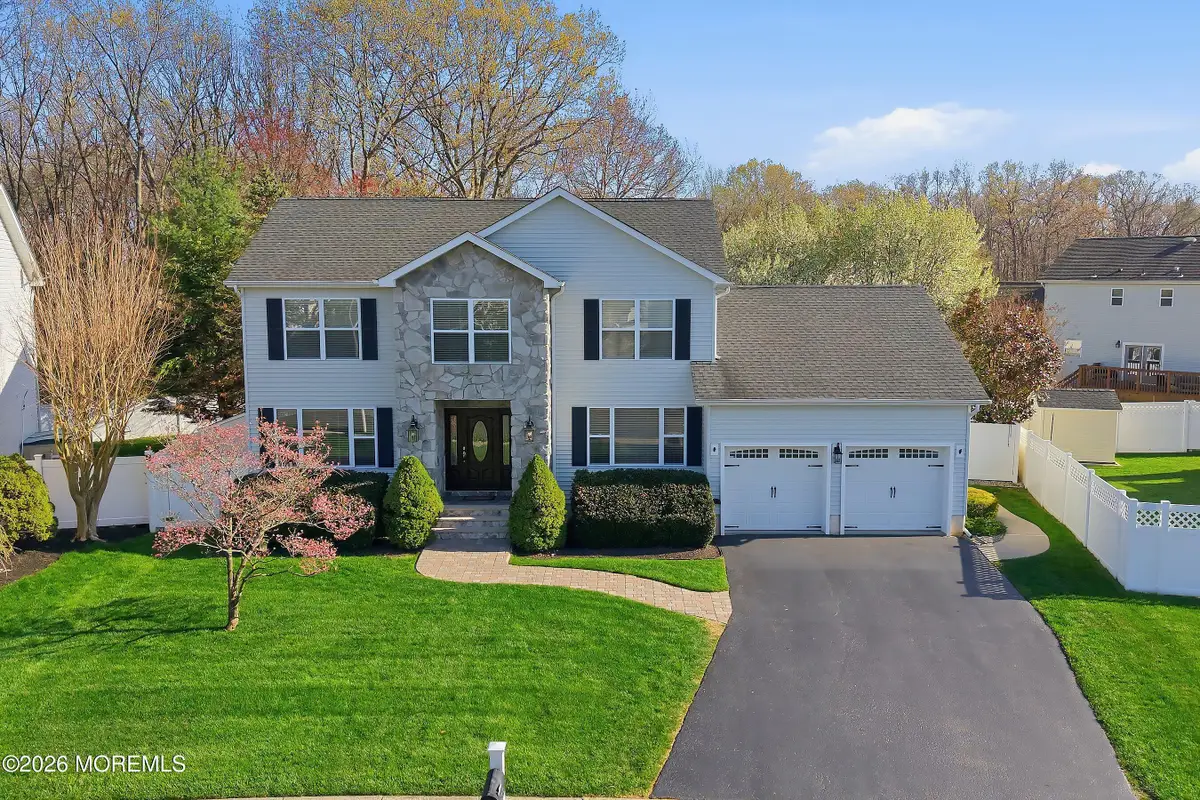 23 Paulette Lane, Howell, NJ 07731 - #1