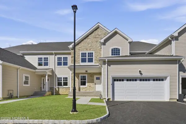 12 Remington Court #1000, Farmingdale, NJ 07727