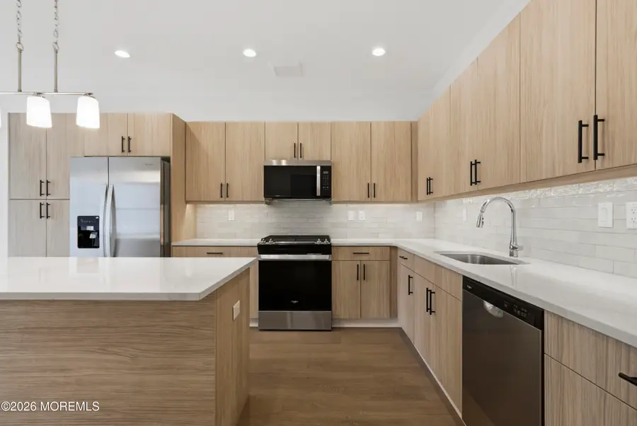 22 Remington Court, Farmingdale, NJ 07727 - #3