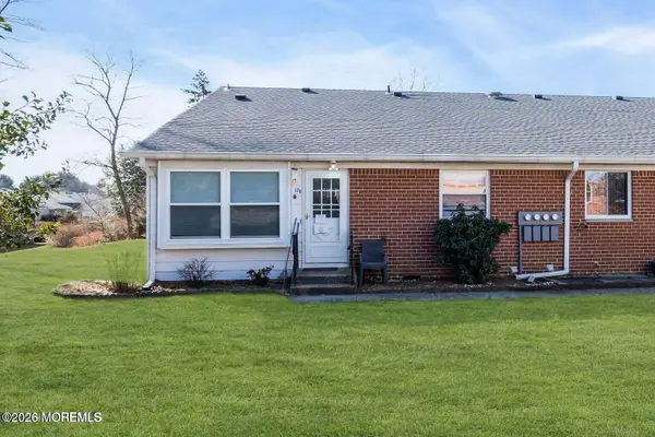 12 D Lafayette Drive, Manchester, NJ 08759