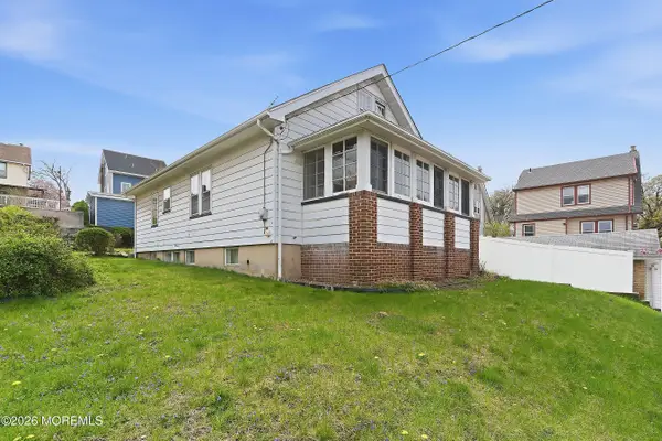 52 Nolton Street, Belleville, NJ 07109