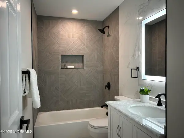 1035C Aberdeen Drive, Lakewood, NJ 08701