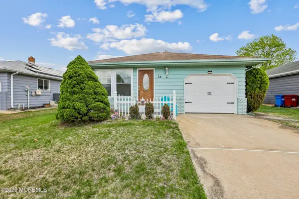 24 Saint Kitts Drive, Toms River, NJ 08757