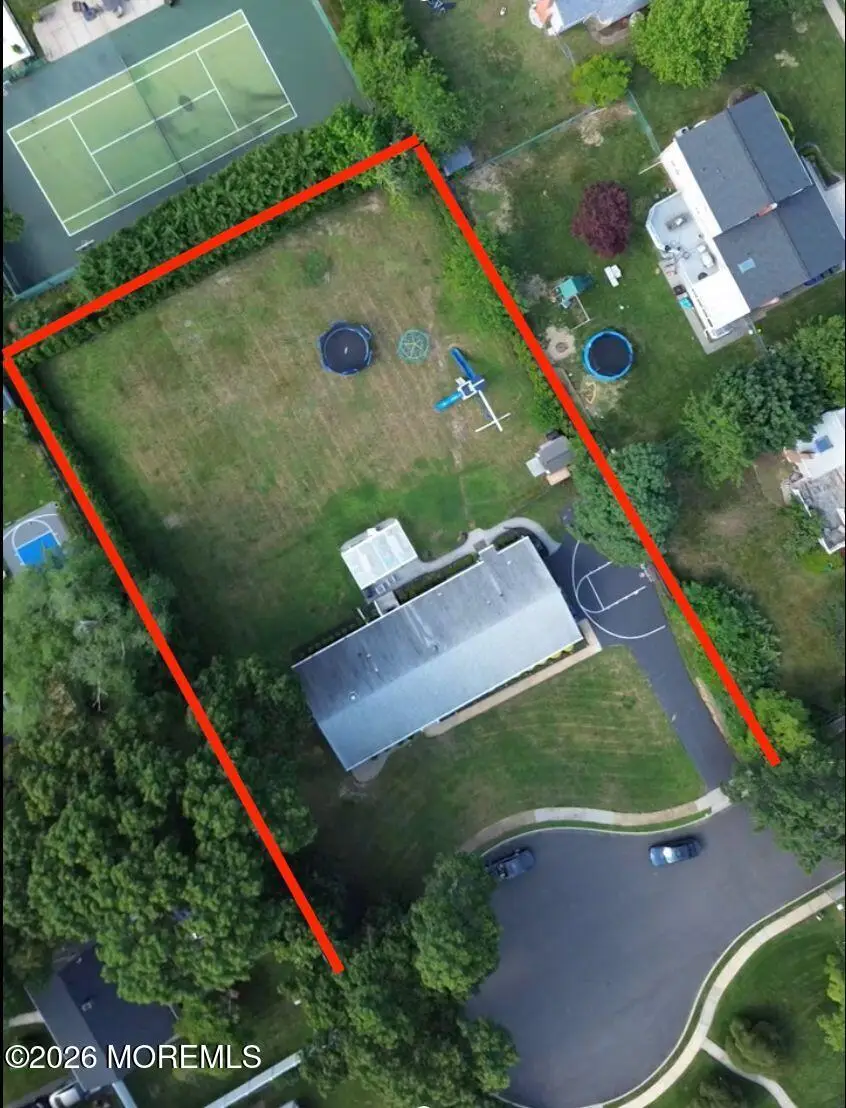 1 Michaels Court, Oakhurst, NJ 07755 - #2